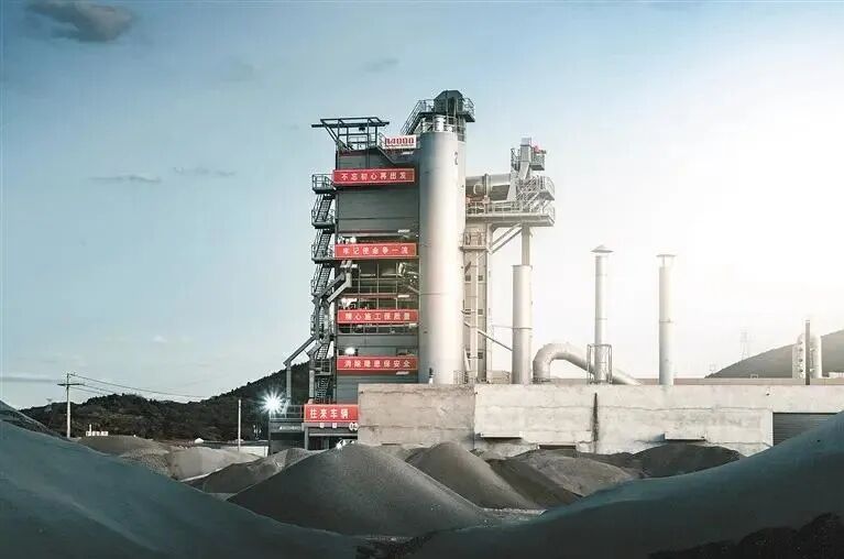 西安经开区：科技赋能清洁能源 创新引领“双碳”未来